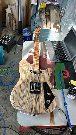 Guitare telecaster